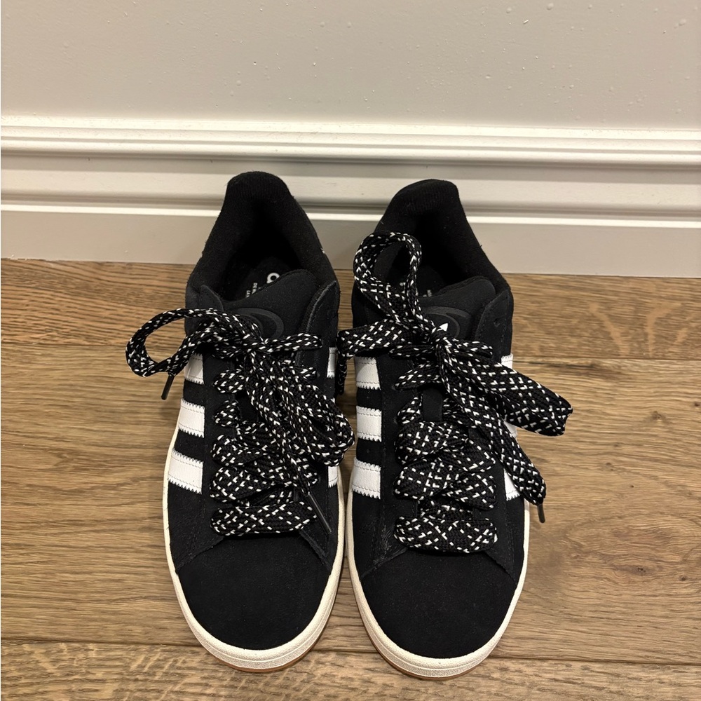 Adidas Women's Campus Black Sneakers
